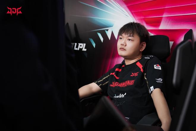 4次对阵巴 4次对阵巴